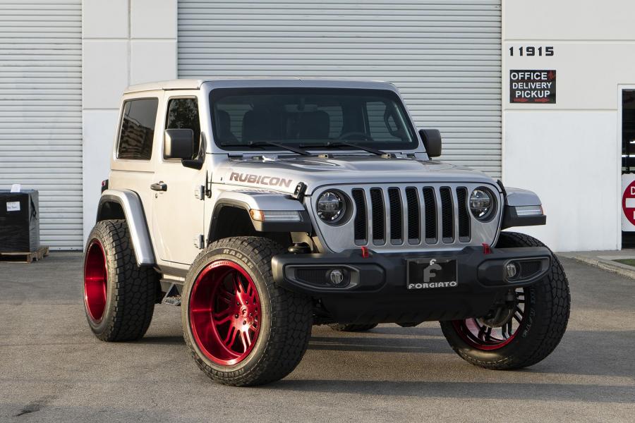  Jeep Wrangler Rubicon on Forgiato Wheels (Torcere-T) 2019 года  (фото 1 из 4)